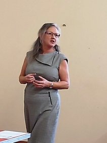 Tracey Stephenson speaking at CAST's launch event on 26th October 2019 at South Shields Museum & Art Gallery
